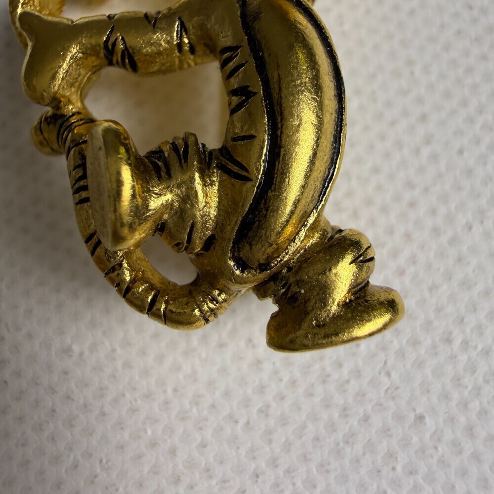 Disney Tigger TTFN Pin Gold Tone Winnie the Pooh Ta Ta For Now Brooch Engraved - Picture 4 of 11